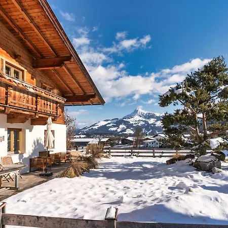 Chalet-apartment Lavendel Am Lift アパート