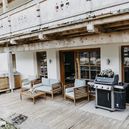 Chalet-apartment Lavendel Am Lift アパート *
